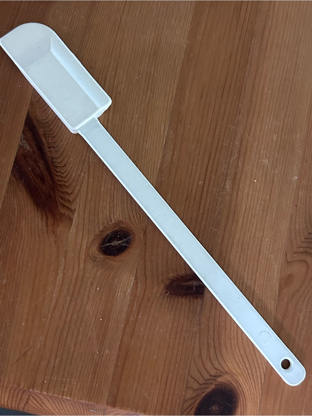 The Pampered Chef Scraper